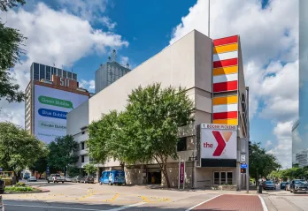 Front of T. Boone Pickens