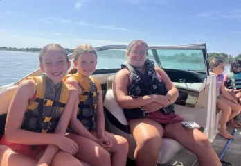 A camp counsler and her 5th grade girls get ready to tube on Lake Lewisville