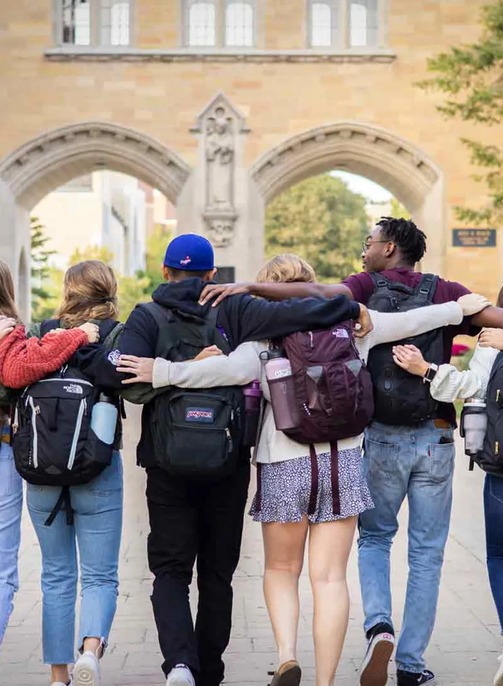 College campus tours inspo