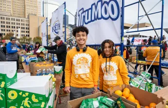 YMCA of Metropolitan Dallas Turkey Trot Volunteers